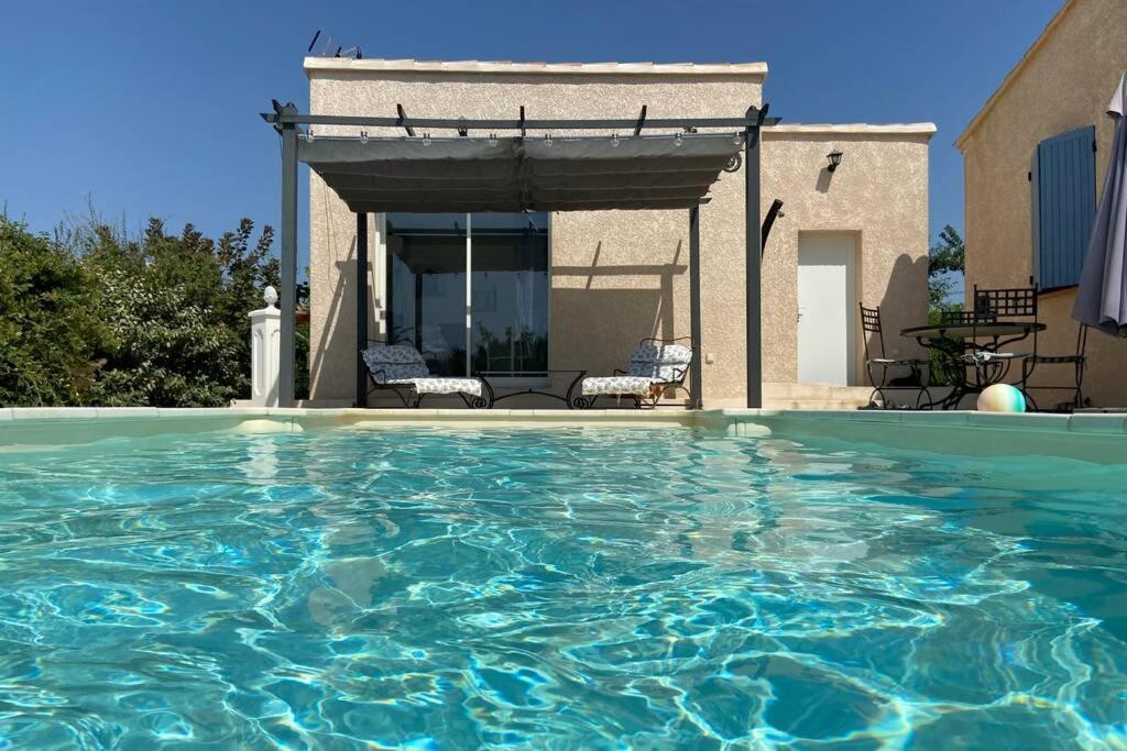 Holiday home Independant Au Pied Des Dentelles De Montmirail *