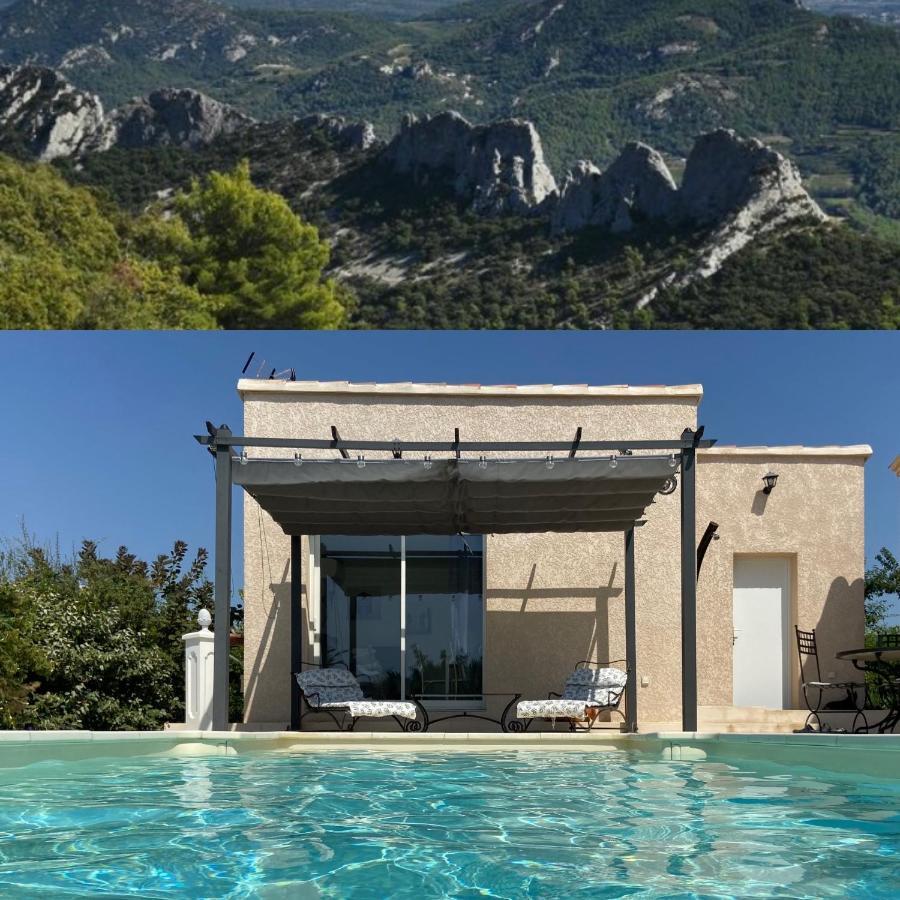 Independant Au Pied Des Dentelles De Montmirail Holiday home *