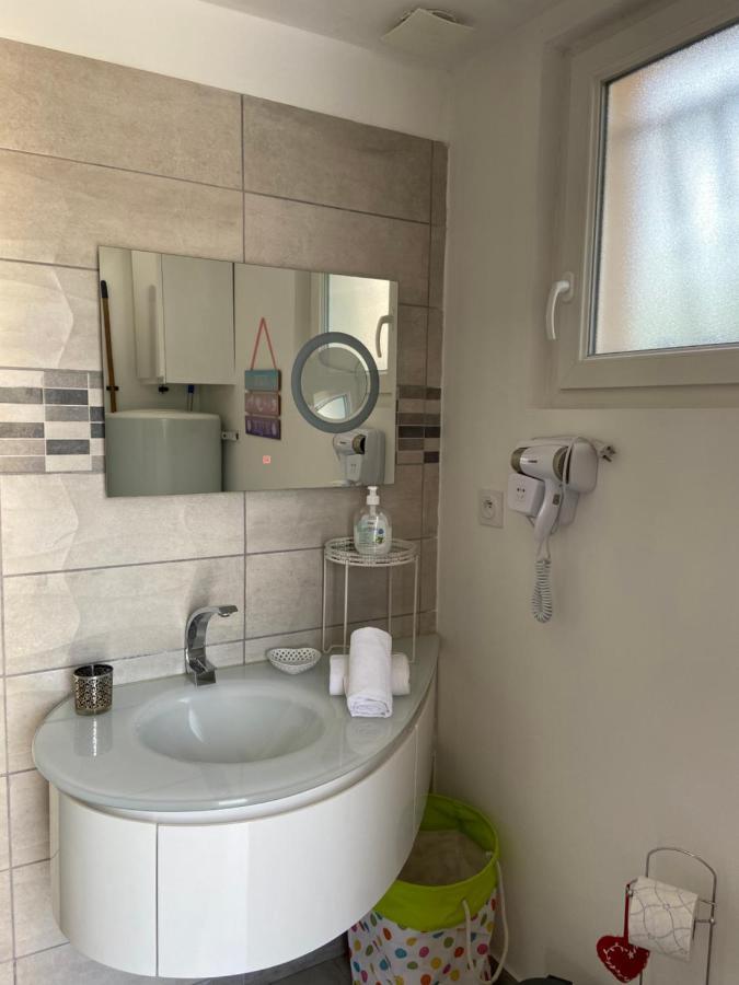 Independant Au Pied Des Dentelles De Montmirail Holiday home